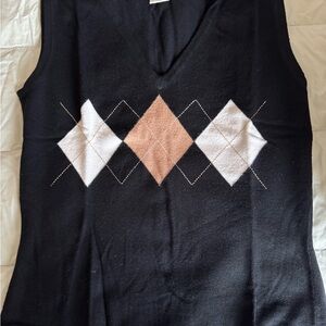 Black Sleeveless Sweater Vest with Argyle Pattern